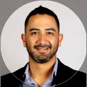 Tito Leal